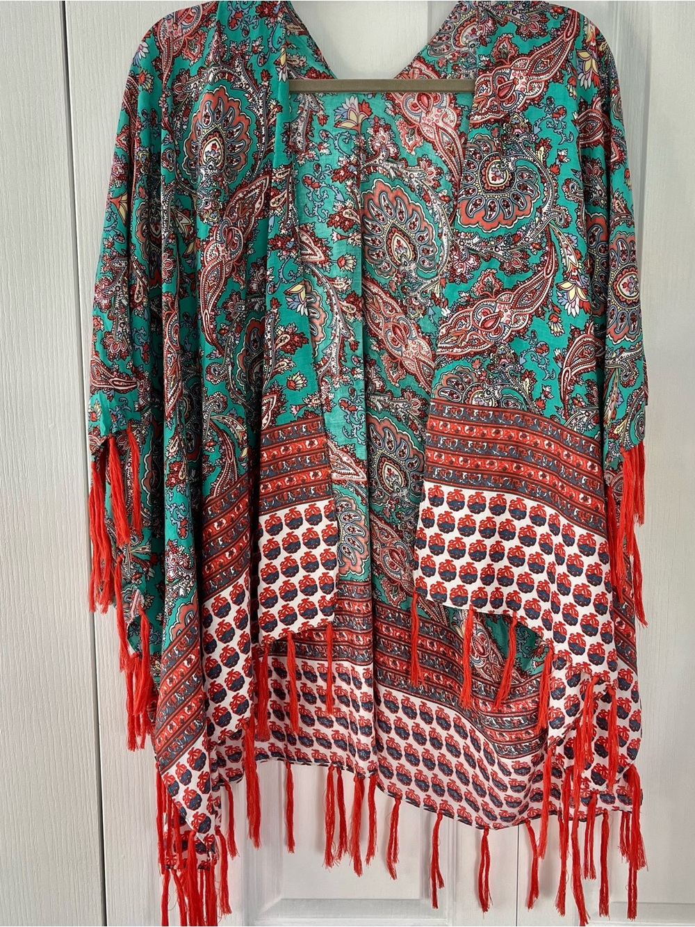 Floral & Paisley Open Shawl With Oversize Sleeve Openings Fringe Boho One Size